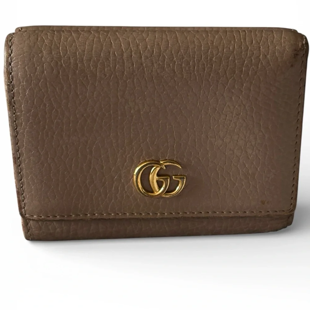 Gucci Taupe Pebbled Leather Wallet with Gold Double G - Picture 7 of 15